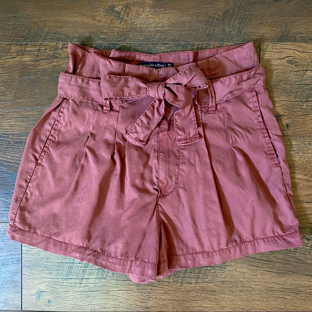 Abercrombie paperbag high waist shorts xs